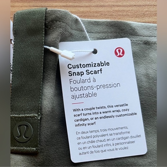 Lululemon Customizable Snap Scarf in Green Tie Dye - Picture 12 of 14